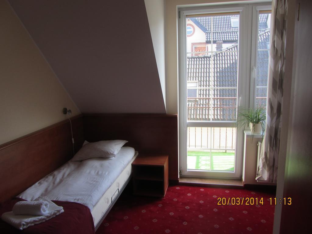 Single Room Balcony,707984866:JPEG